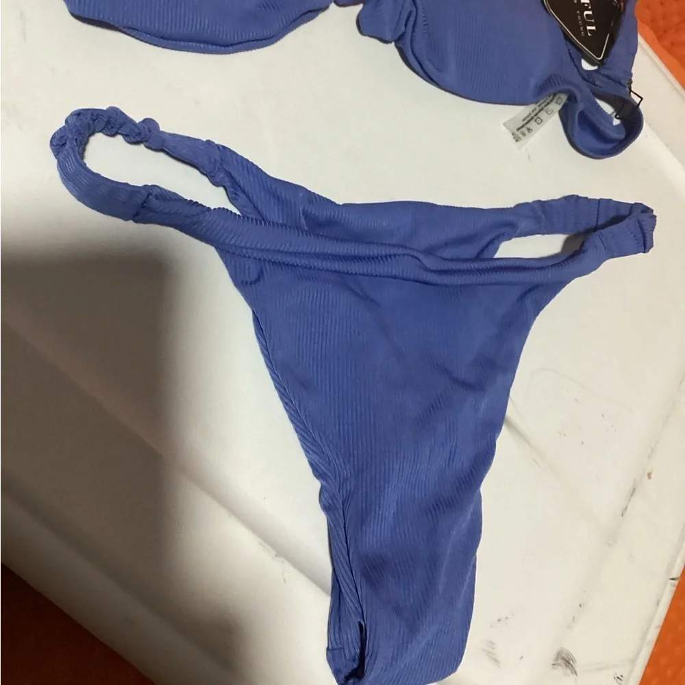 Women’s Two Piece Blue Padded Ribbed Solid Bikini Set NWT Size 6 or S